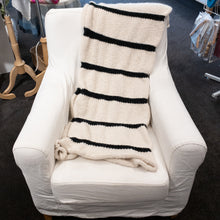 Load image into Gallery viewer, Rouched Throw Knitting Kit | Henry's Attic Peruvian Tweed, Malabrigo Worsted & Knitting Pattern (#222)