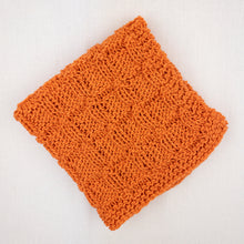 Load image into Gallery viewer, Wave Washcloth Knitting Kit | Solo Lino & Knitting Patterns (#212 A, B, & C)