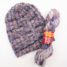 Load image into Gallery viewer, Cashmere Broken Rib Beanie Knitting Kit | Jade Sapphire Zageo Cashmere &amp; Knitting Pattern (#392)
