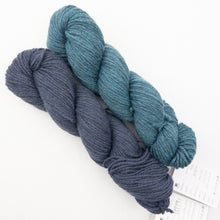 Load image into Gallery viewer, mYak Two Color Slouch Hat | mYak Baby Yak Medium & Knitting Pattern (#385)