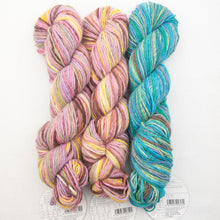 Load image into Gallery viewer, Noro Shiraito Woven Scarf Kit | Noro Shiraito & Weaving Pattern (#401)