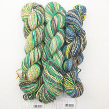 Load image into Gallery viewer, Noro Shiraito Woven Scarf Kit | Noro Shiraito & Weaving Pattern (#401)