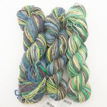 Load image into Gallery viewer, Noro Shiraito Woven Scarf Kit | Noro Shiraito & Weaving Pattern (#401)