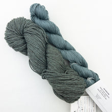 Load image into Gallery viewer, mYak and Silk Woven Scarf Kit | mYak Baby Yak Medium, Lantern Moon Indochine Silk & Weaving Pattern (#400)