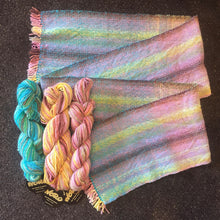 Load image into Gallery viewer, Beginning Rigid Heddle Weaving
