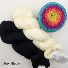Load image into Gallery viewer, Ombre Woven Scarf Kit | Artyarns Merino Cloud, Freia Superwash Merino Silk Sport & Weaving Pattern (#399)