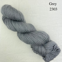 Load image into Gallery viewer, Merino Alpaca Wrap Knitting Kit | Highland Duo & Knitting Pattern (#139)