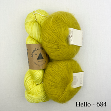 Load image into Gallery viewer, Hitchhiker Knitting Kit | Madelinetosh Pashmina & Rowan Kidsilk Haze (#412)