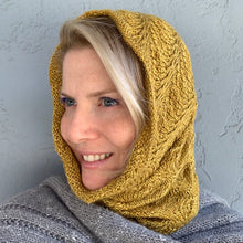 Load image into Gallery viewer, Diagonal Feather & Fan Cowl Knitting Kit | Hand Maiden Camelspin & Knitting Pattern (#192E)