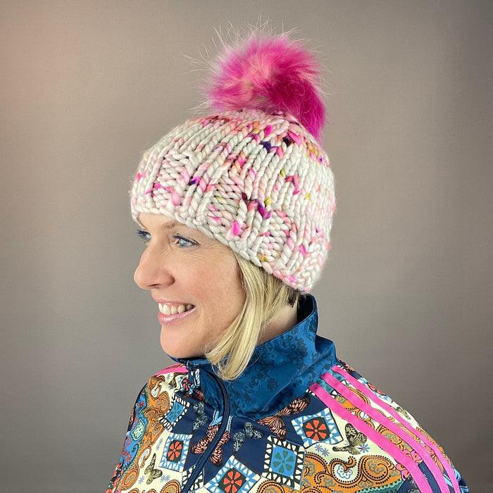 Dries Hat Knitting Kit | Dream in Color Savvy & Knitting Pattern (#194)