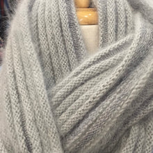 Load image into Gallery viewer, Angora Horizontal Ribbed Cowl (small version) Knitting Kit | Galler Belangor, Artyarns Merino Cloud, & Knitting Pattern (#316)