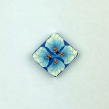 Load image into Gallery viewer, Denmark Buttons