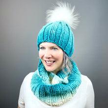 Load image into Gallery viewer, Plush Hat & Cowl Set Knitting Kit | Freia Plush & Knitting Patterns (#418)