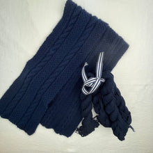 Load image into Gallery viewer, Jade Sapphire Cashmere Scarf Knitting Kit | Jade Sapphire 8 Ply Mongolian Cashmere & Knitting Pattern