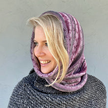 Load image into Gallery viewer, Heritage Print Cowl Knitting Kit | Cascade Heritage Prints &amp; Knitting Pattern (#373)
