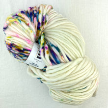 Load image into Gallery viewer, Dries Hat Knitting Kit | Dream in Color Savvy & Knitting Pattern (#194)
