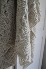 Load image into Gallery viewer, Schneeflocken Shawl Knitting Kit | mYak Baby Yak Medium