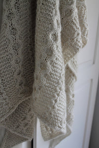 Schneeflocken Shawl Knitting Kit | mYak Baby Yak Medium