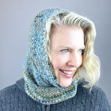 Load image into Gallery viewer, Tidepools Crocheted Cowl Kit | Artyarns Cashmere Glitter & Crochet Pattern (#391)