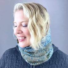 Load image into Gallery viewer, Tidepools Crocheted Cowl Kit | Artyarns Cashmere Glitter & Crochet Pattern (#391)