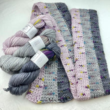 Load image into Gallery viewer, Intarsia Scarf Knitting Kit | Wonderland TweedleDeeDum & Knitting Pattern (#90B)