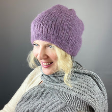 Load image into Gallery viewer, Alpaca Silver Slouchy Hat Knitting Kit | Alpaca Silver & Knitting Pattern (#386)