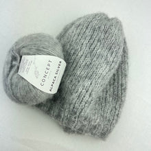 Load image into Gallery viewer, Alpaca Silver Slouchy Hat Knitting Kit | Alpaca Silver & Knitting Pattern (#386)