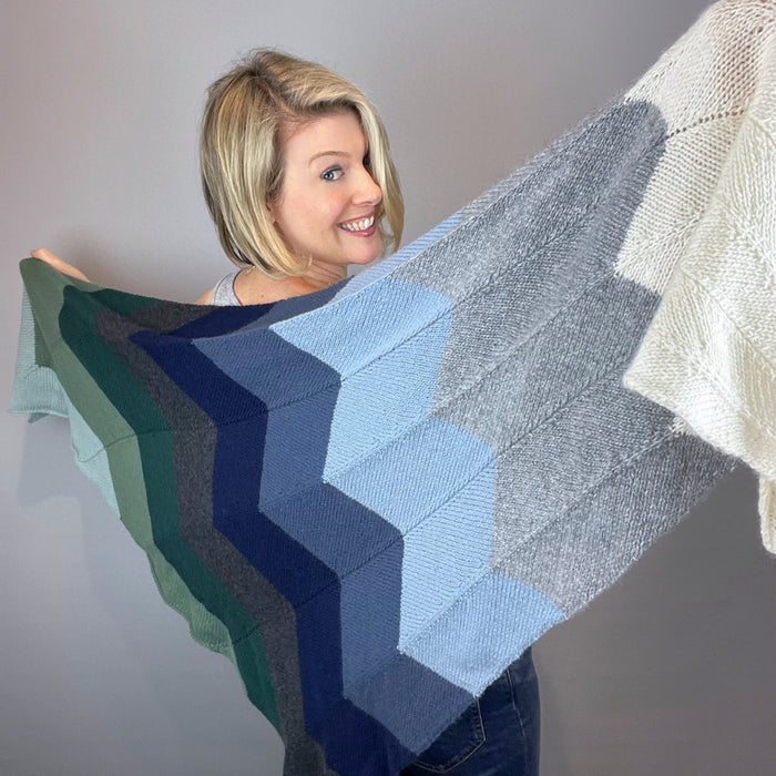 Expanding Chevron Shawl (Cashmere Premium version) Knitting Kit | Lang Yarns Cashmere Premium & Knitting Pattern (#330)