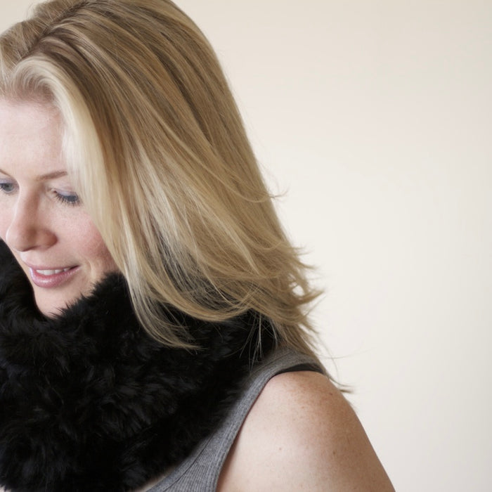 Rabbit Fur Cowl Knitting Kit | Furaz Rabbit Fur Yarn & Knitting Pattern (#198)