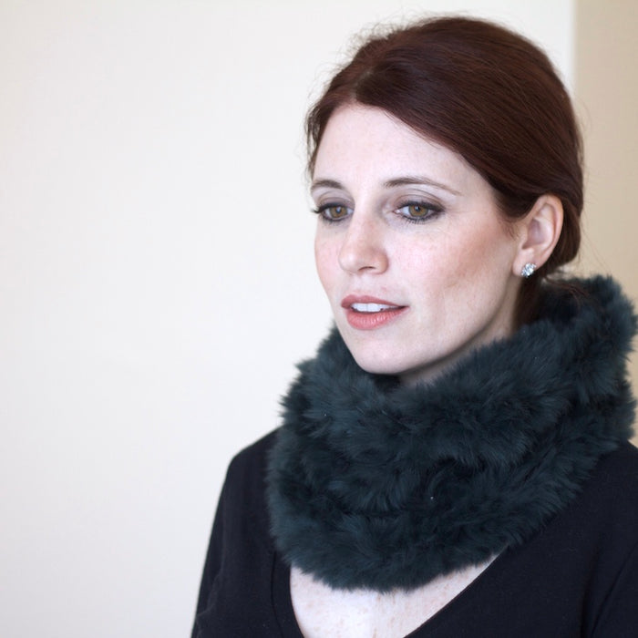 Rabbit Fur Cowl Knitting Kit | Furaz Rabbit Fur Yarn & Knitting Pattern (#198)