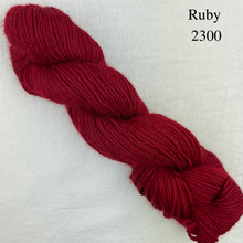 Load image into Gallery viewer, Merino Alpaca Wrap Knitting Kit | Highland Duo & Knitting Pattern (#139)