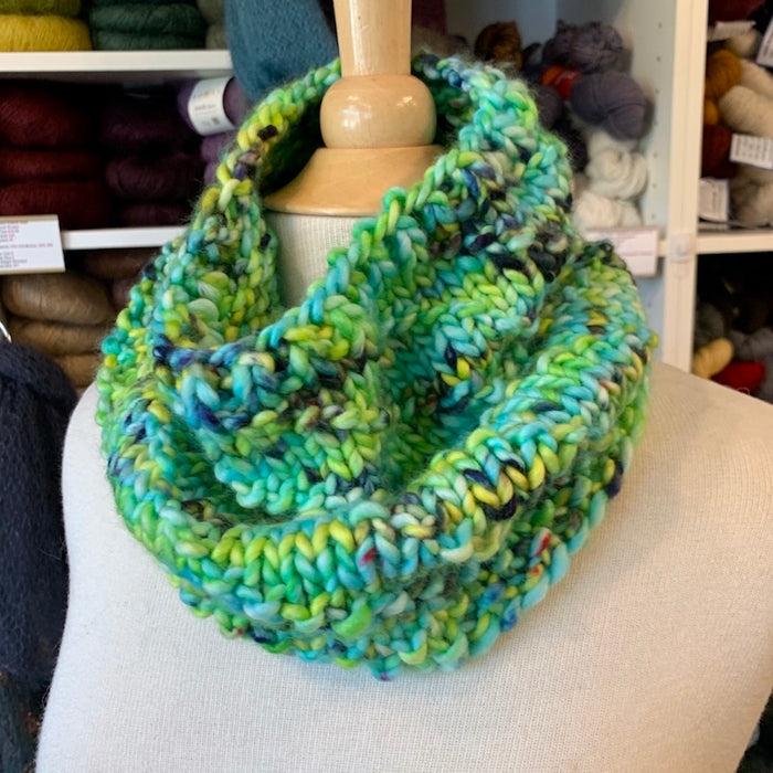 Sequoia Cowl Knitting Kit | Baah Sequoia & Knitting Pattern (#362)