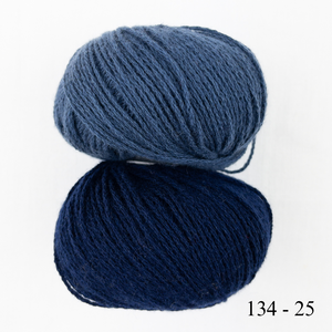 Two Tone Square Top Hat Knitting Kit | Lang Yarns Cashmere Premium & Knitting Pattern (#421)