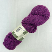 Load image into Gallery viewer, A magenta skein of Queensland Kathamandu Aran tweed yarn
