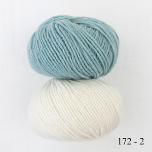 Two Tone Square Top Hat Knitting Kit | Lang Yarns Cashmere Premium & Knitting Pattern (#421)