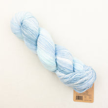 Load image into Gallery viewer, Araucania Huasco Cotón Glisten yarn in pastel blue
