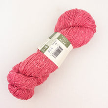 Load image into Gallery viewer, A Pink skein of Queensland Kathmandu Aran tweed yarn
