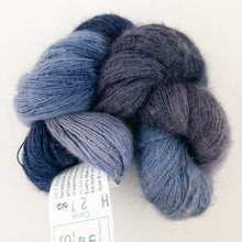 Load image into Gallery viewer, Artyarns Cashmere Sock
