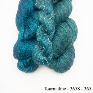 Wendy's Woven Scarf Kit | Handmaiden Camelspin, Artyarns Beaded Mohair & Sequins, Artyarns Merino Cloud & Weaving Pattern (#436)