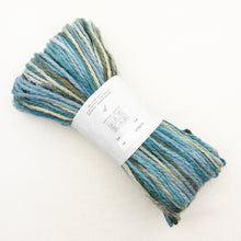 Load image into Gallery viewer, Bulky Ribbed Cowl Knitting Kit | Bulky Alpaca &amp; Knitting Pattern (#167A)
