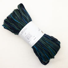 Load image into Gallery viewer, Bulky Ribbed Cowl Knitting Kit | Bulky Alpaca &amp; Knitting Pattern (#167A)
