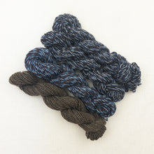 Load image into Gallery viewer, Lux Adorna Cashmere Two-Tone Hat Knitting Kit | Lux Adorna Sport Cashmere &amp; Knitting Pattern (#280)
