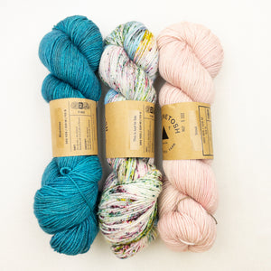 Prismatic Wrap Knitting Kit | Madelinetosh Pashmina