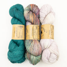 Load image into Gallery viewer, Prismatic Wrap Knitting Kit | Madelinetosh Pashmina
