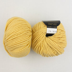 The Squash Hat Knitting Kit | Karabella Aurora 8 & Knitting Pattern (#358)