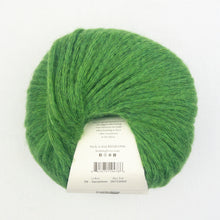 Load image into Gallery viewer, Jennie Hat Knitting Kit | Juniper Moon Beatrix
