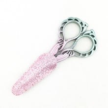 Load image into Gallery viewer, Atelier Feather Scissors
