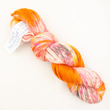 Load image into Gallery viewer, Artyarns Merino Cloud
