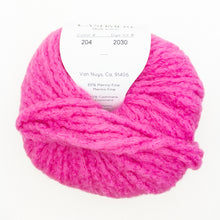 Load image into Gallery viewer, Soffio Scarf Knitting Kit | Soffio Cashmere &amp; Knitting Pattern (#388)
