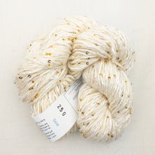 Load image into Gallery viewer, Artyarns Beaded Ensemble &amp; Sequins
